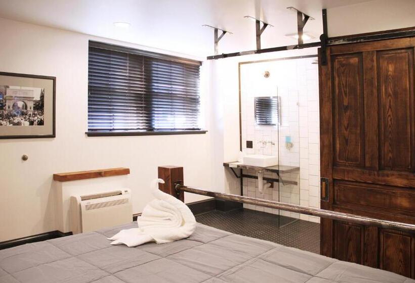 חדר סטנדרט עם מיטת קינג, City Hall Grand