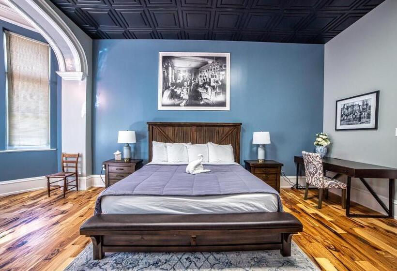 חדר סופריור עם מיטת קינג, City Hall Grand