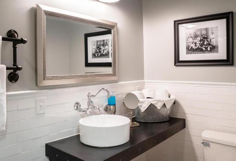 חדר סופריור עם מיטת קינג, City Hall Grand