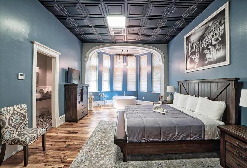 חדר סופריור עם מיטת קינג, City Hall Grand