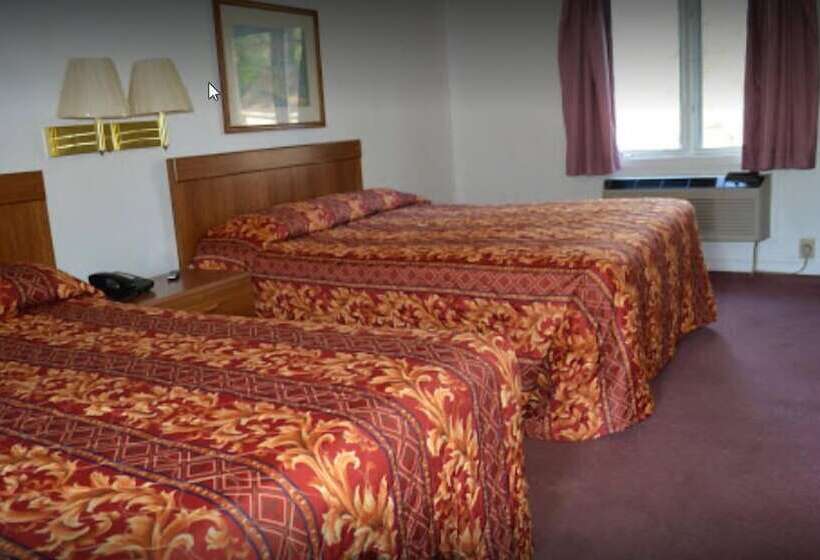 غرفه قياسيه سريرين مزدوجين, Hofbrau Riverfront