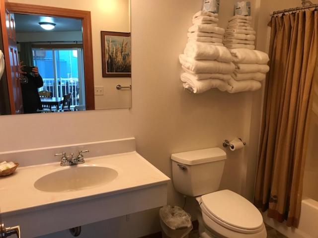Студия Стандарт, Longliner Lodge And Suites