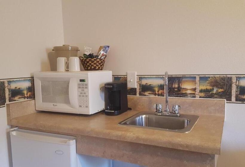 Quarto Deluxe, Longliner Lodge And Suites