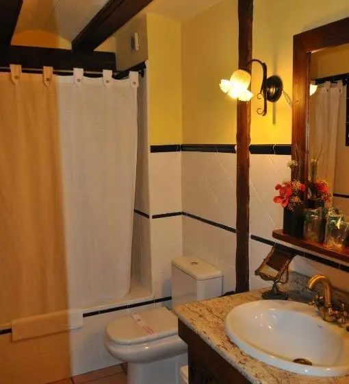 اتاق سوپریور, La Casa Del Abuelo