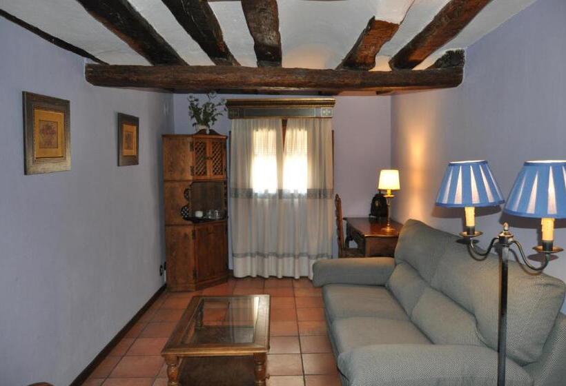 スーペリアールーム, La Casa Del Abuelo