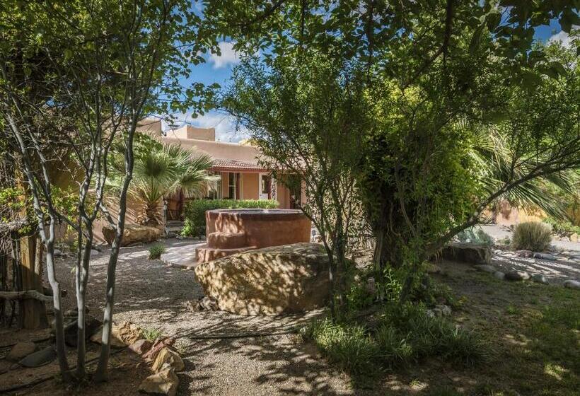 بانگلوی لوکس, Sierra Grande Lodge & Spa