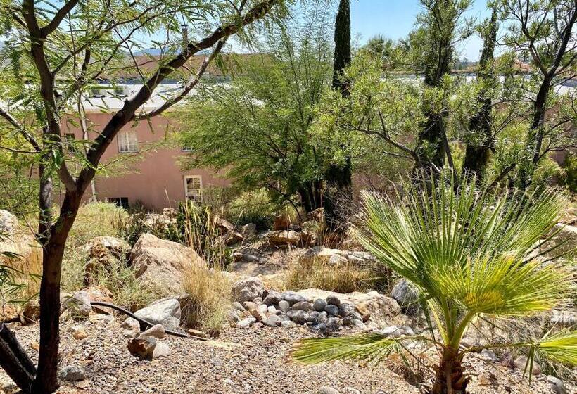 اتاق لوکس با تخت بزرگ, Sierra Grande Lodge & Spa