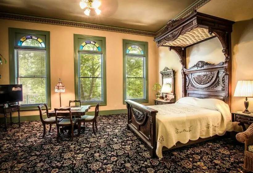 Superior-huone, The Weinhard