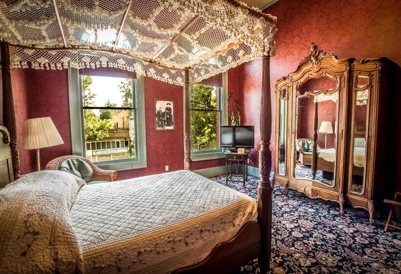 غرفة قياسية, The Weinhard