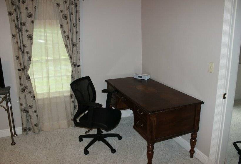 غرفة ديلوكس سرير كينج, Huffman House Bed & Breakfast