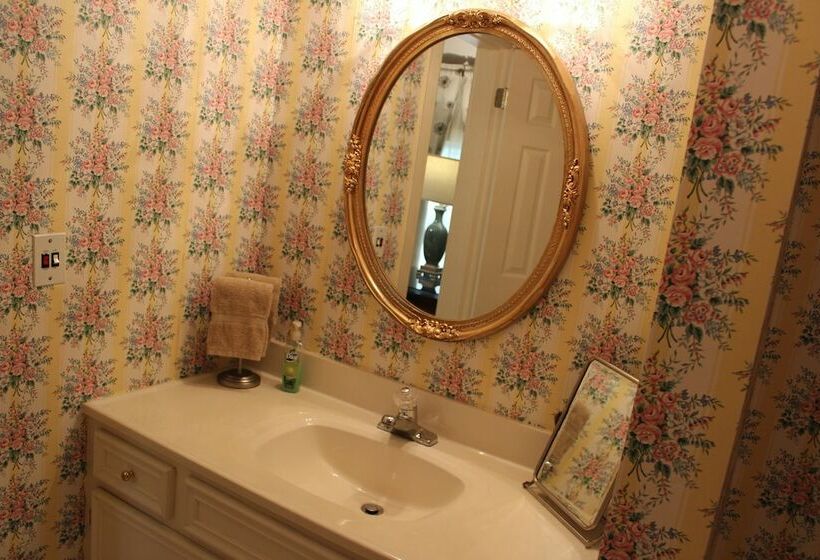 キングサイズベッドのデラックスルーム, Huffman House Bed & Breakfast