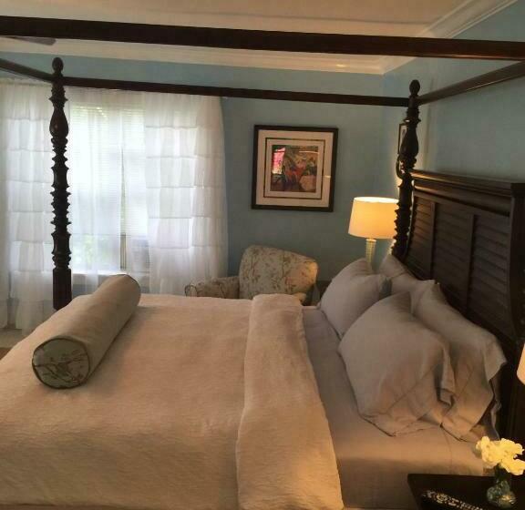 غرفة قياسية سرير كينج, Huffman House Bed & Breakfast