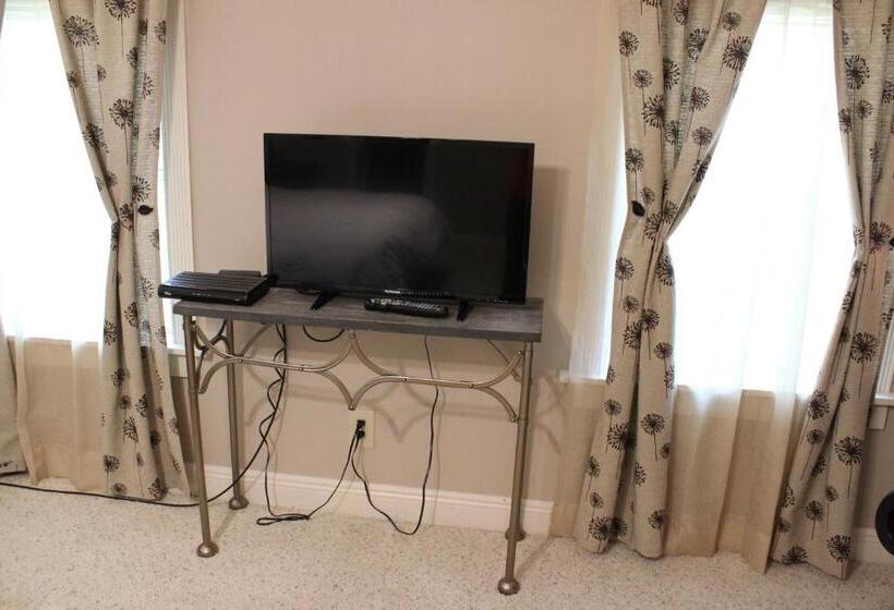 غرفة ديلوكس سرير كينج, Huffman House Bed & Breakfast