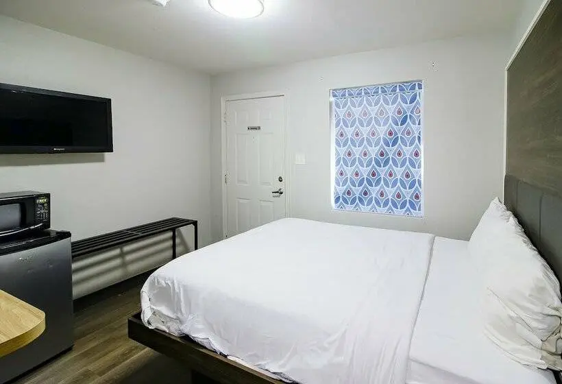 プレミアムルーム, OYO Hotel Sulphur LA Hwy 90 West