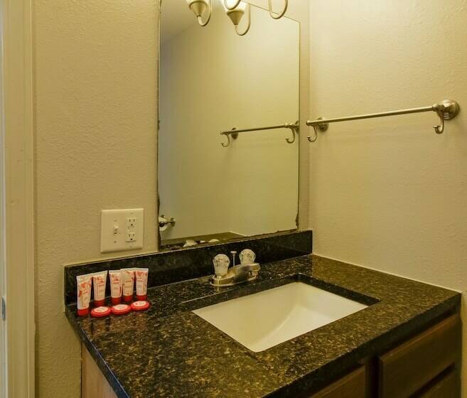 חדר פרמיום, OYO Hotel Sulphur LA Hwy 90 West