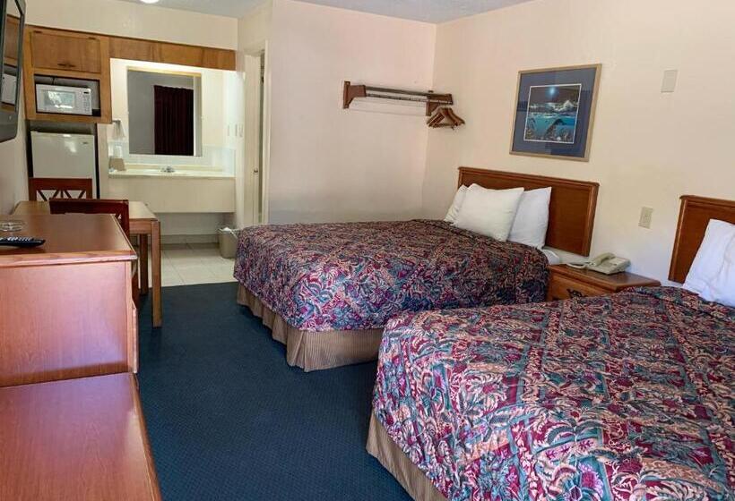 Номер Стандарт, Regency Inn Jewett