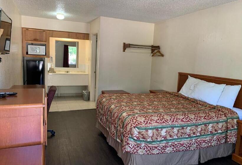 标准间, Regency Inn Jewett