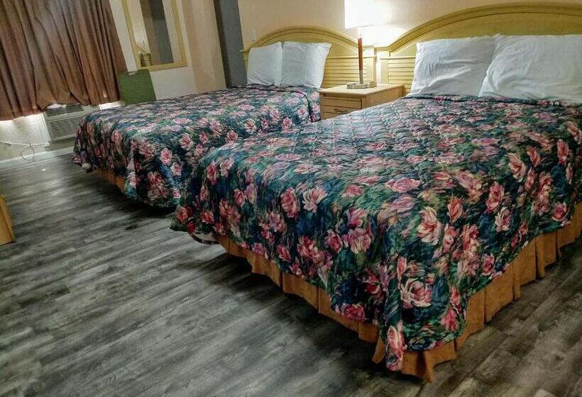 جناح عائلي, Travelers Inn Clearwater