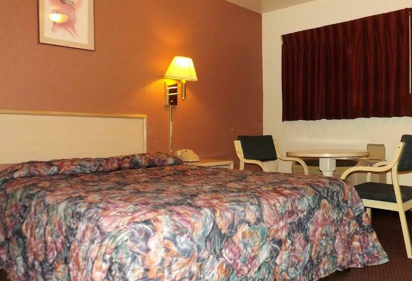标准间, Travelodge By Wyndham Farmington