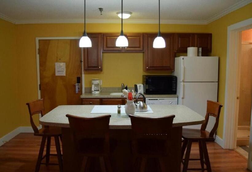 سوییت, North Star Lodge & Resort