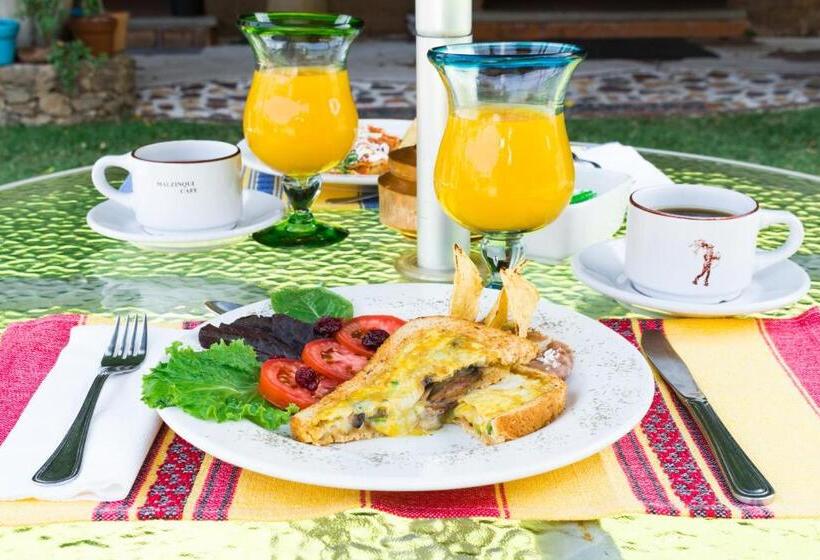 带阳台的豪华间, Paradise Hotel Boutique & Lounge