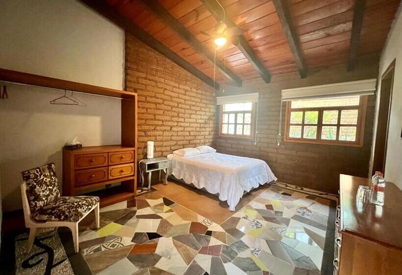 2间卧室的房子, Paradise Hotel Boutique & Lounge