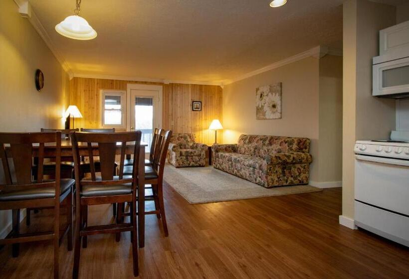 皇家套房, Carriage House Country Club