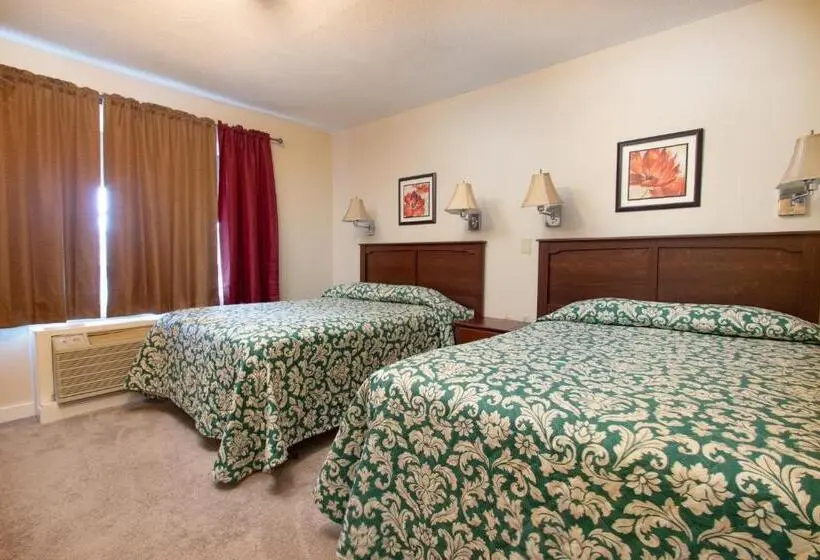 ロイヤルスイート, Carriage House Country Club