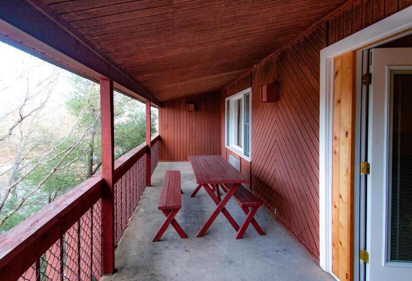 皇家套房, Carriage House Country Club