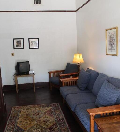 סוויטת ג'וניור דלוקס, The Hotel Limpia