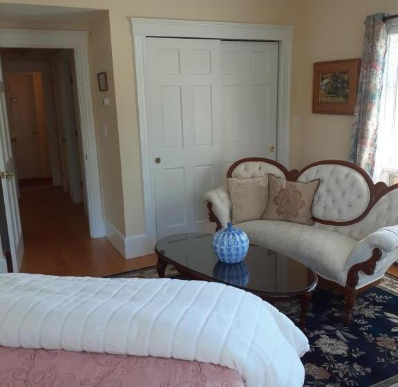 스탠다드 룸 킹사이즈 침대, Victoria Inn