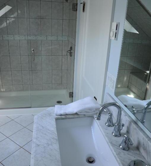 스탠다드 룸 킹사이즈 침대, Victoria Inn