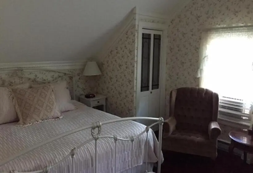 キングサイズベッドのスタンダードルーム, Victoria Inn