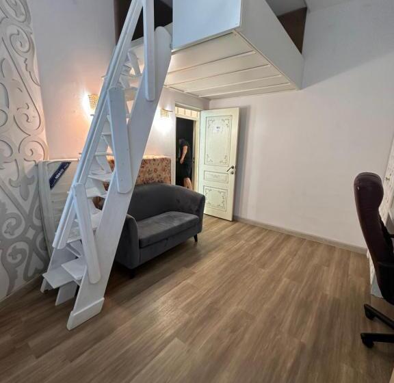 اتاق خانوادگی, хостел Dombyra