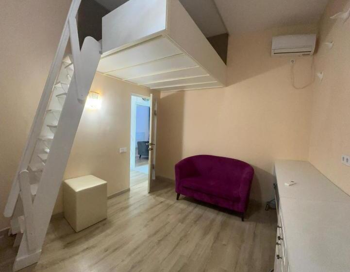 اتاق خانوادگی, хостел Dombyra