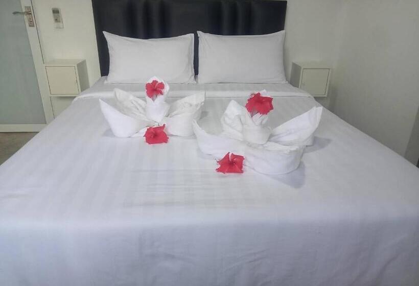 Номер Стандарт, Baan Talay Hostel And Bar