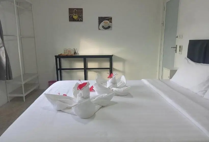スタンダードルーム, Baan Talay Hostel And Bar