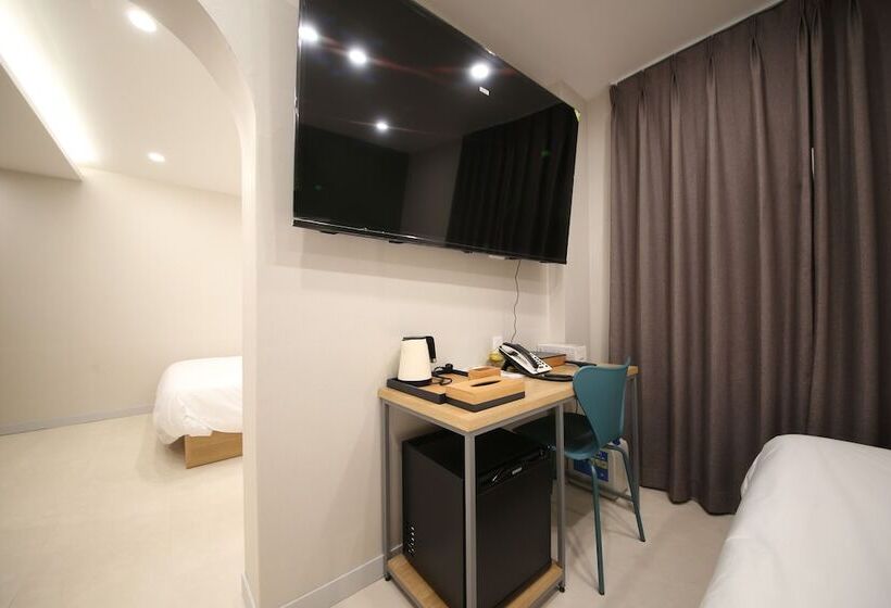 Quarto Superior, Calm Rest Hotel Masan