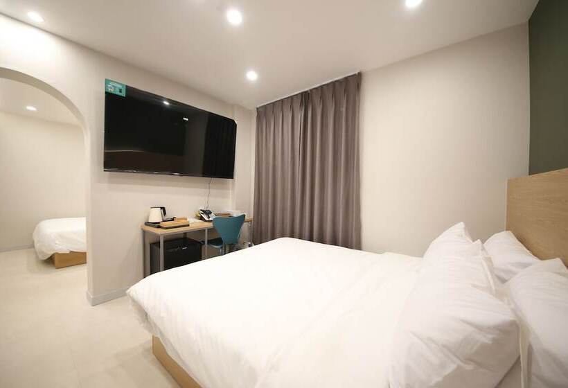 Quarto Superior, Calm Rest Hotel Masan