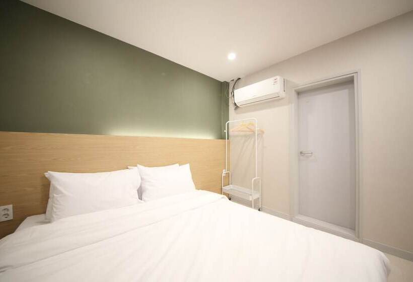 Quarto Superior, Calm Rest Hotel Masan