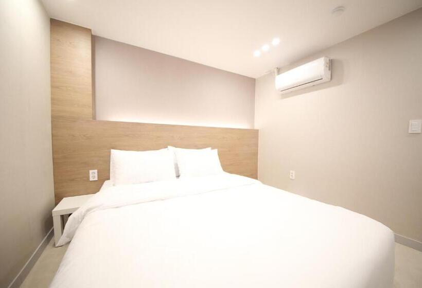 Quarto Estandar, Calm Rest Hotel Masan