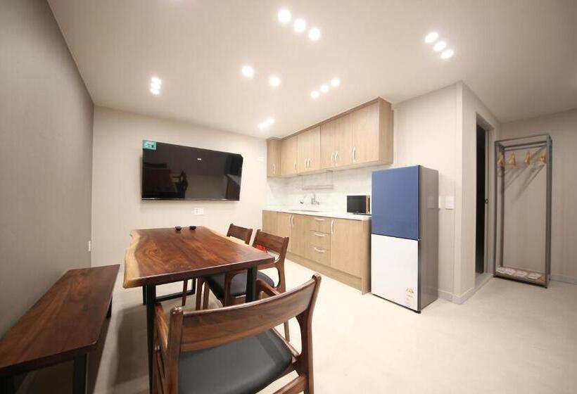 Quarto Estandar, Calm Rest Hotel Masan