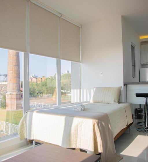 اتاق استاندارد سه تخته با چشم‌انداز, Nobleza Apart