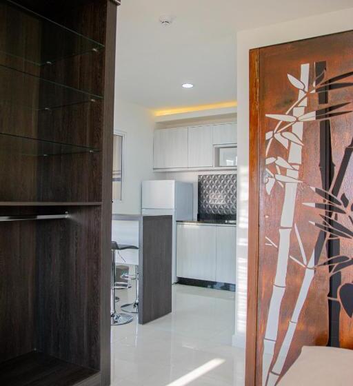 اتاق استاندارد سه تخته با چشم‌انداز, Nobleza Apart