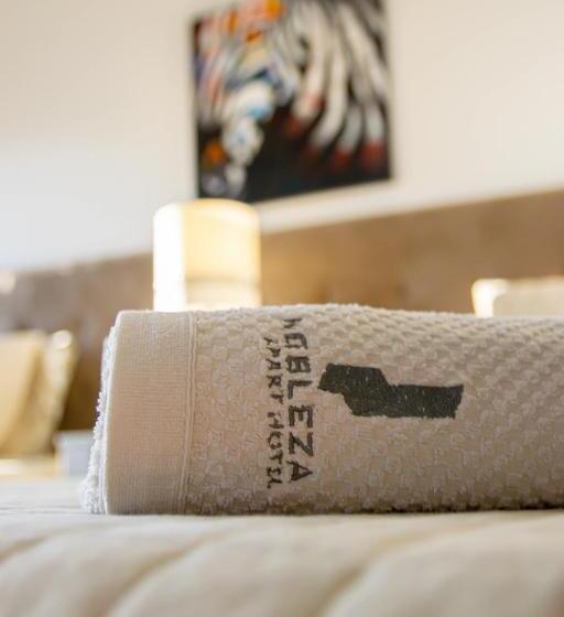 اتاق راحتی سه تخته, Nobleza Apart