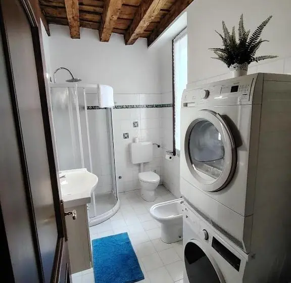 اتاق لوکس با چشمانداز شهر, Vicenza Room