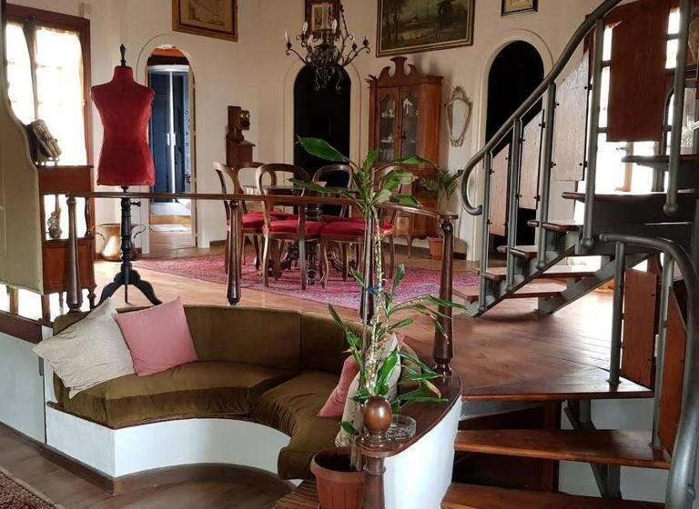 غرفة قياسية, Villa Joele