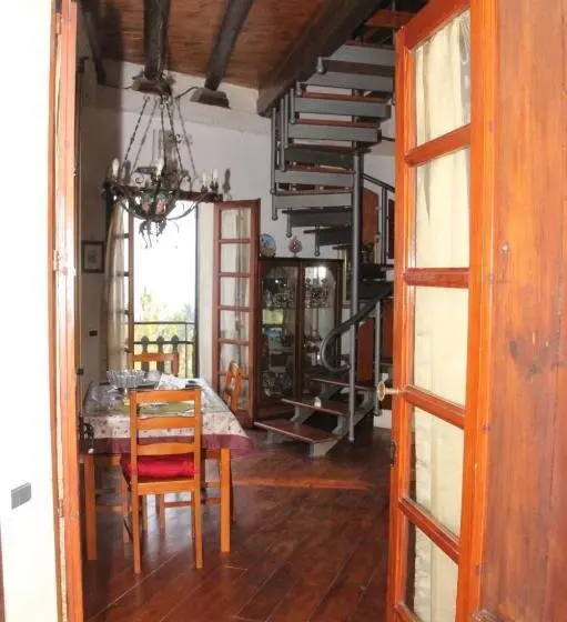 ファミリールーム, Villa Joele