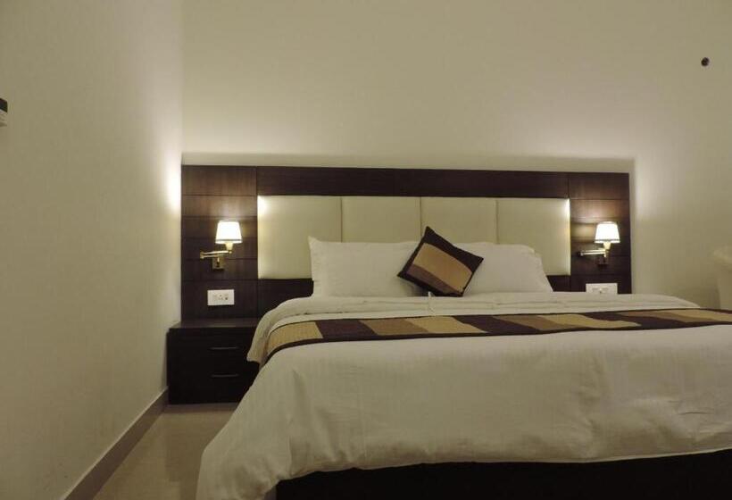 غرفة قياسية مطلة على الجبل, Sagar Resort