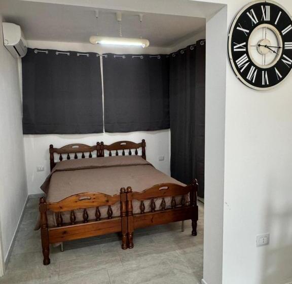 חדר סטנדרט לארבעה, B&b Da Lucia